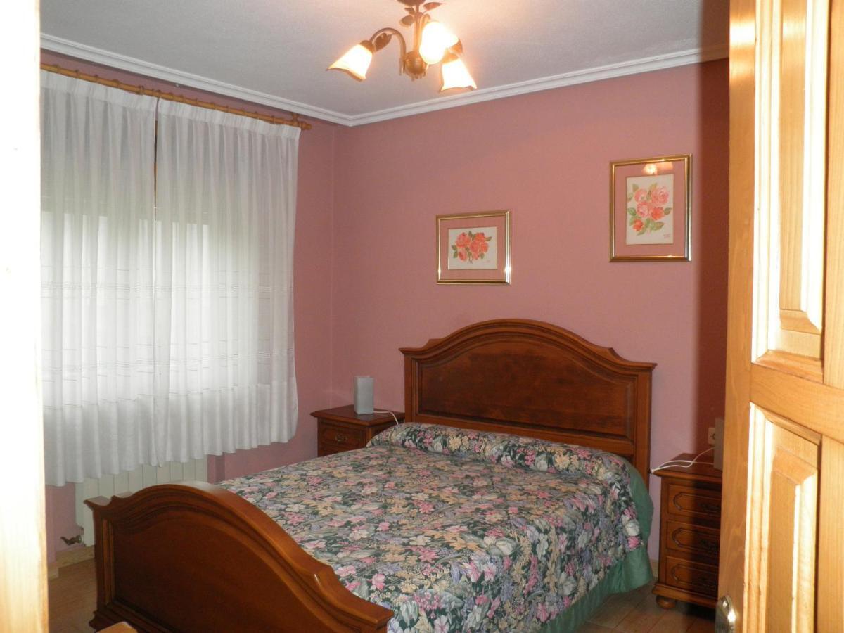 Apartamento Casa Geli #1 La Robellada de Onis 外观 照片